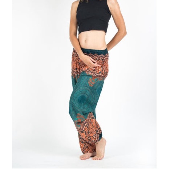 NWOT 100% Rayon palazzo/Harem pants - Picture 6 of 7